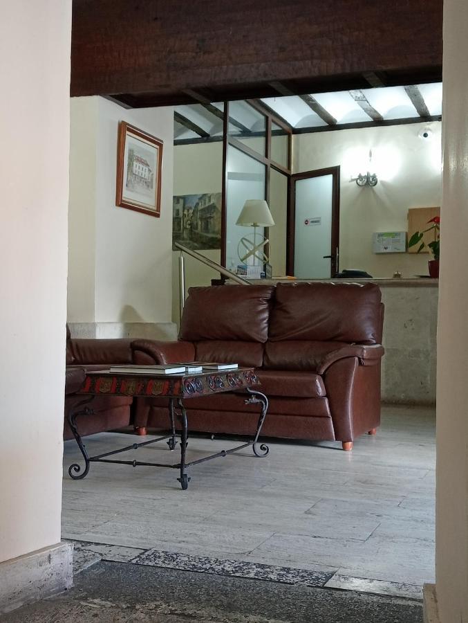Hotel Nuevo Arlanza Covarrubias Esterno foto