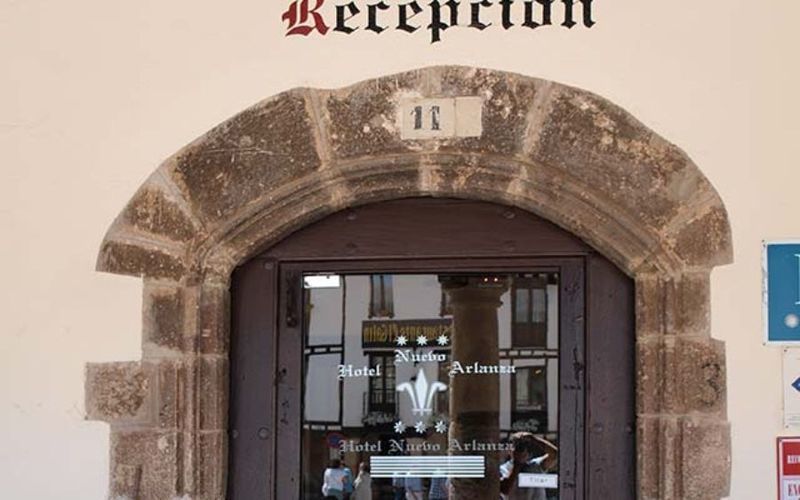 Hotel Nuevo Arlanza Covarrubias Esterno foto