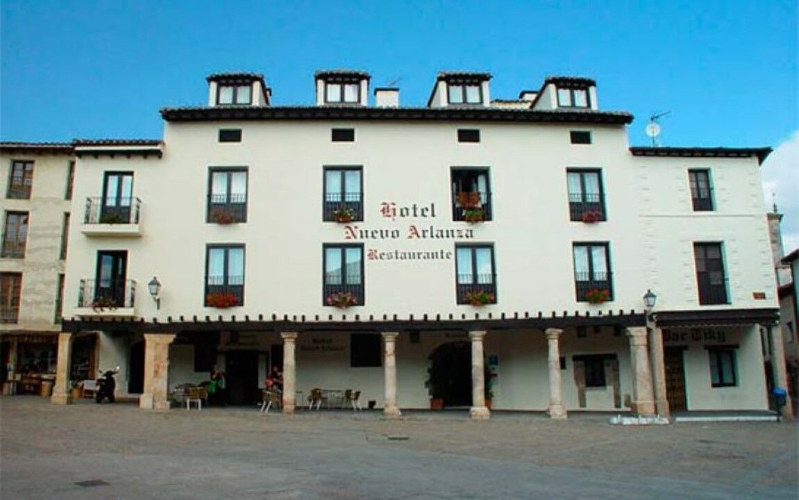 Hotel Nuevo Arlanza Covarrubias Esterno foto